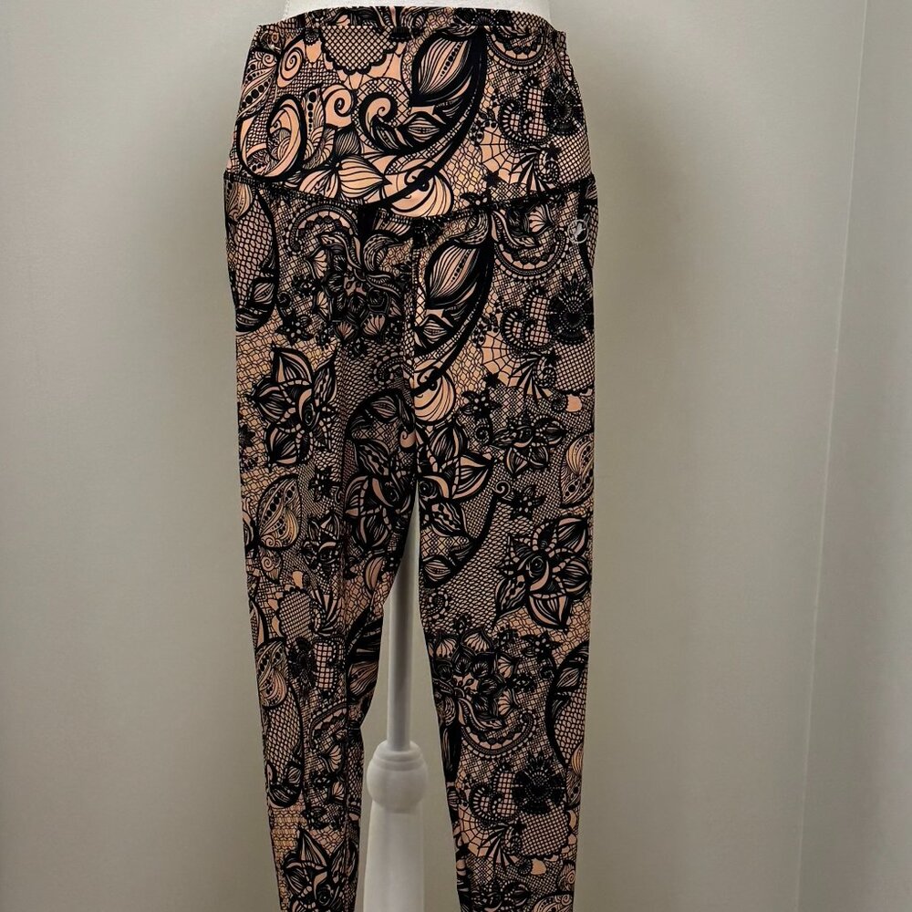 Woman's | ABS2B | Compressed |Cheeky|  Leggings